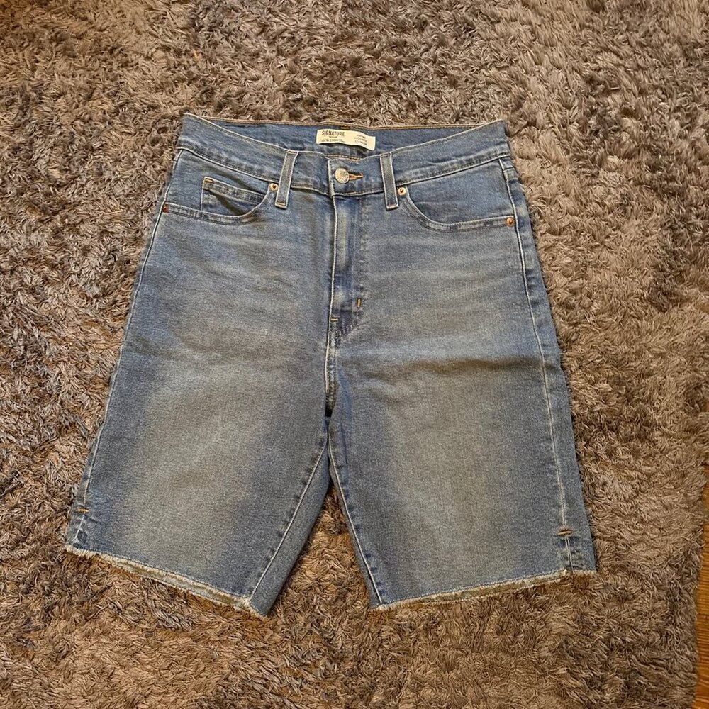 Levi bermuda shorts